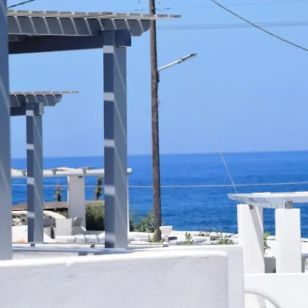 Sea Paradise - Seaside & Private Jacuzzi Οία