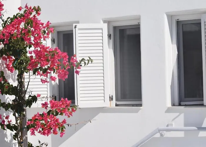 Sea Paradise - Seaside & Private Jacuzzi Οία